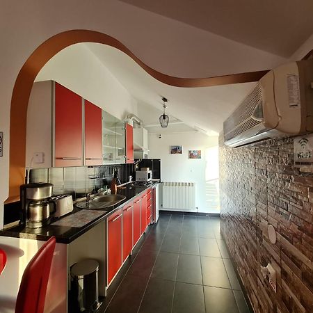 Casa Aryan Sînpetru Exterior foto